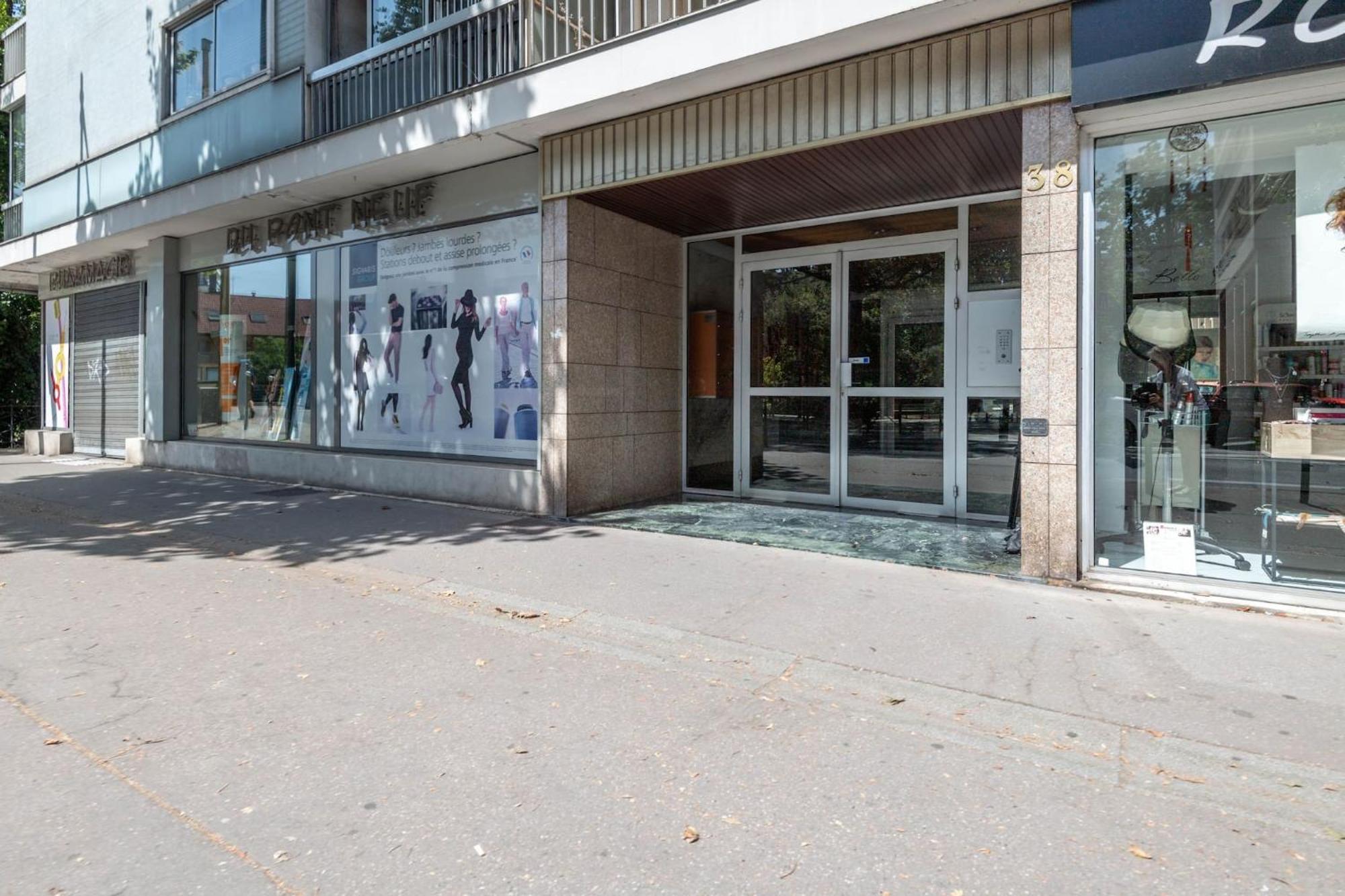 Smartstay Le Thiou - Annecy Centre Bagian luar foto